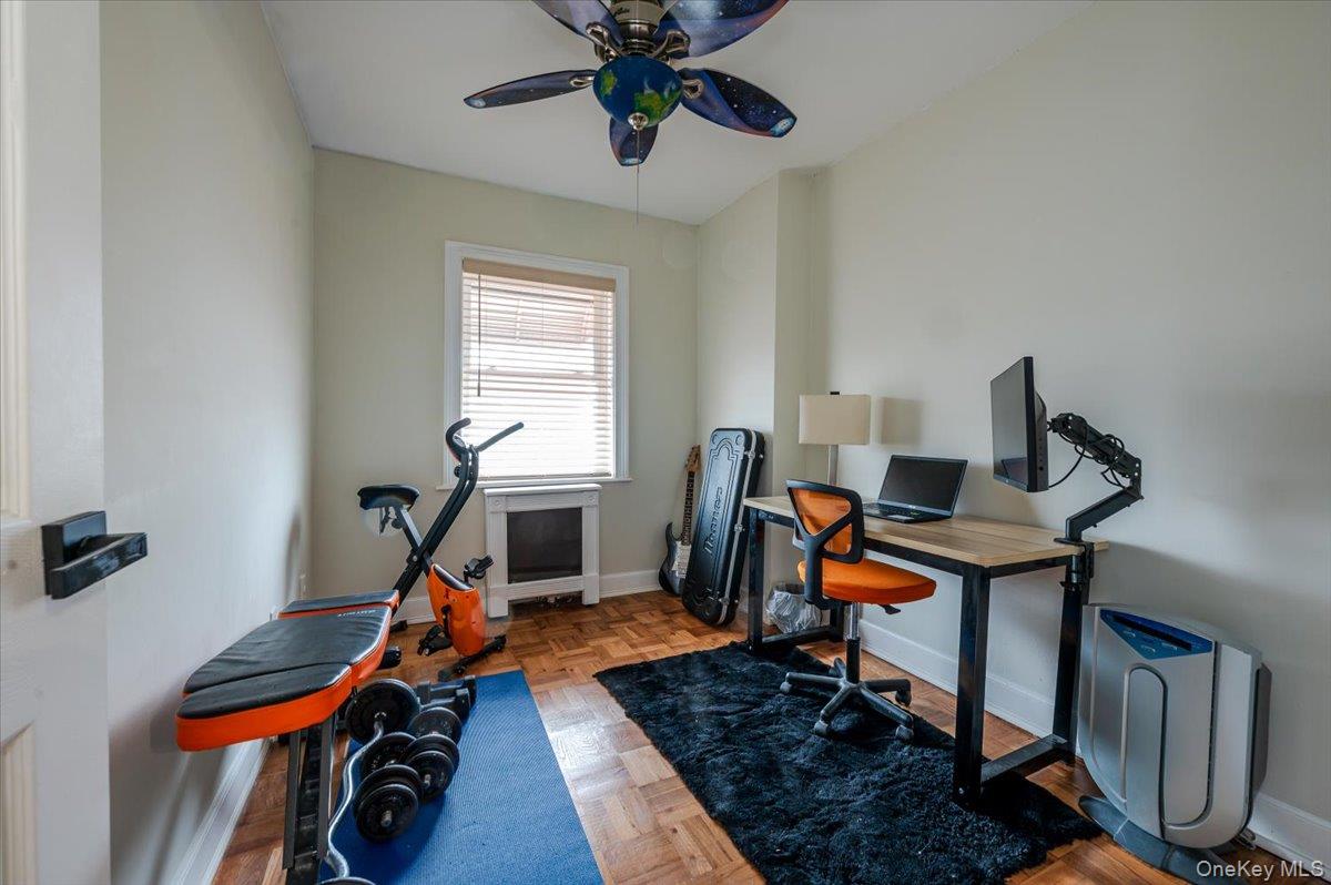 #11 photo, 2976 Waterbury Avenue, ブロンクス区 Bronx , NY 10461