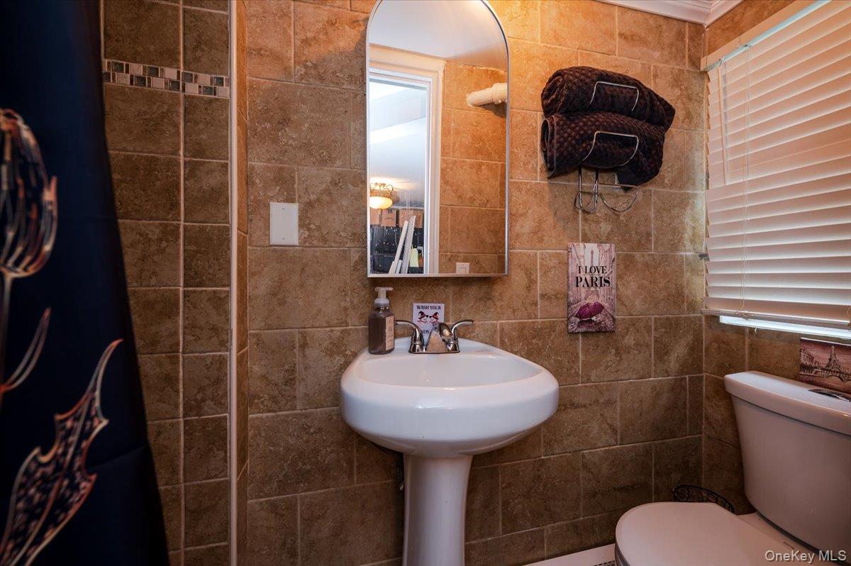 #16 photo, 2976 Waterbury Avenue, ブロンクス区 Bronx , NY 10461