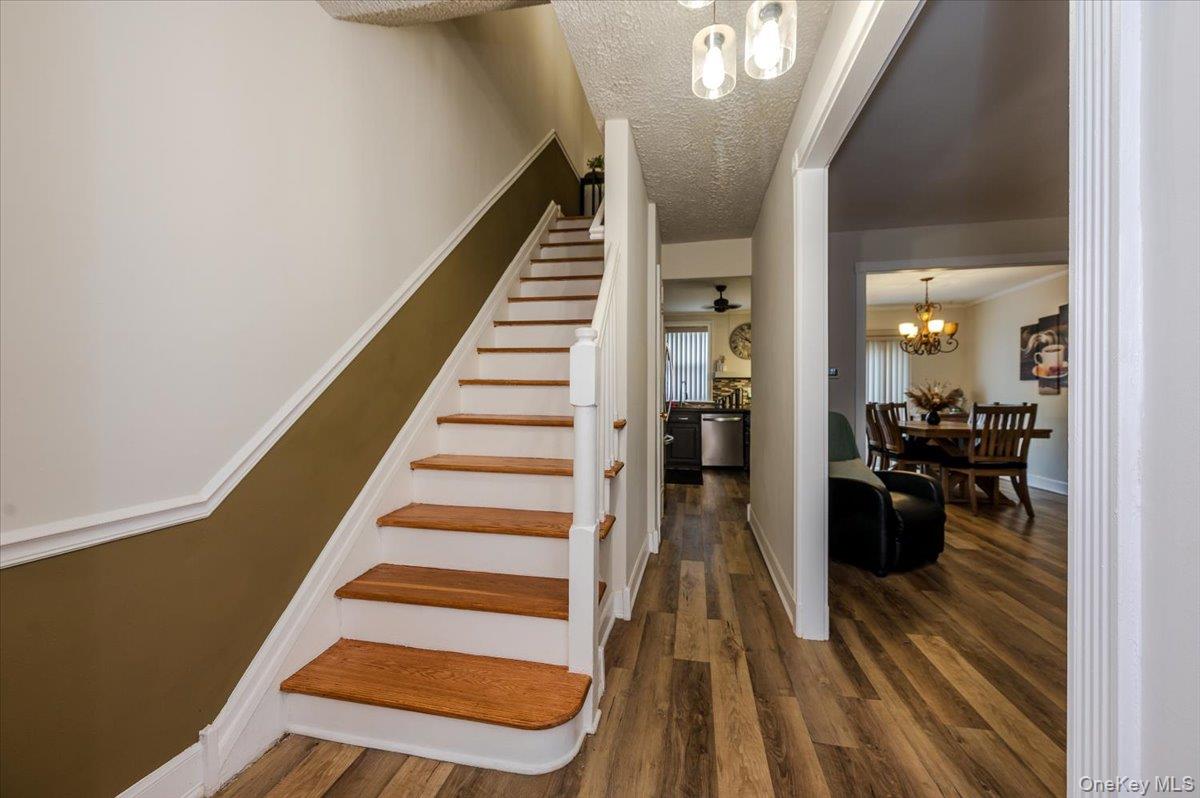 #3 photo, 2976 Waterbury Avenue, ブロンクス区 Bronx , NY 10461