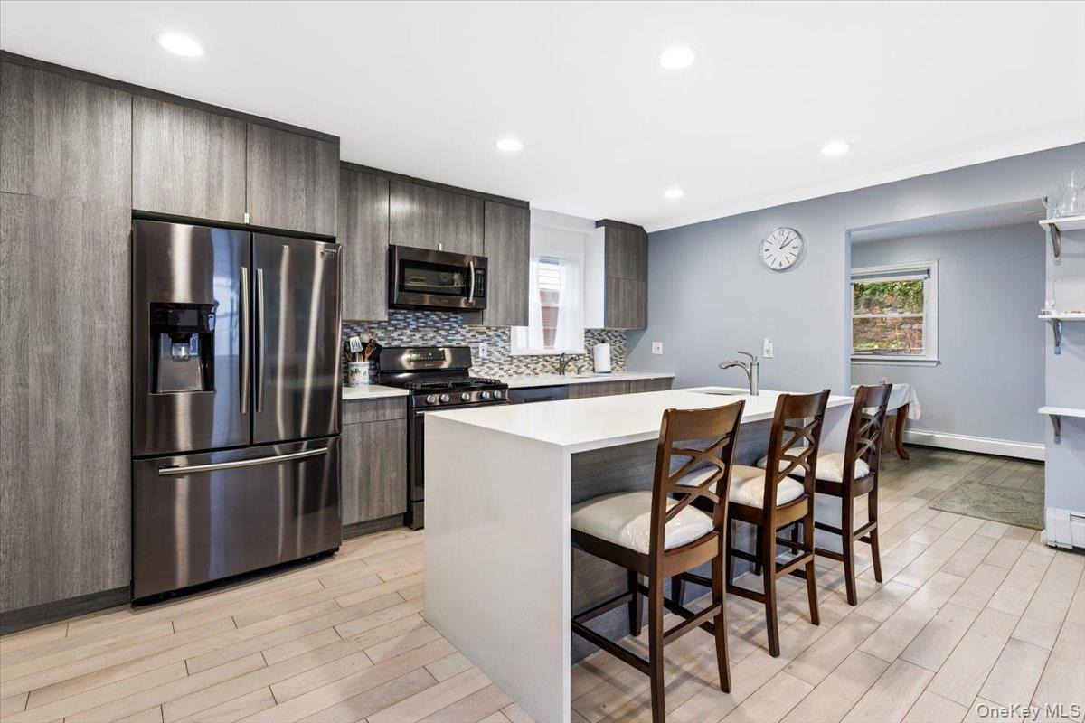 #14 photo, 105 Hart Avenue, Yonkers , NY 10704