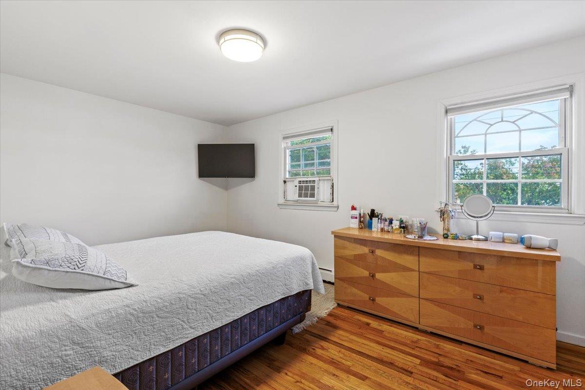 #17 photo, 105 Hart Avenue, Yonkers , NY 10704