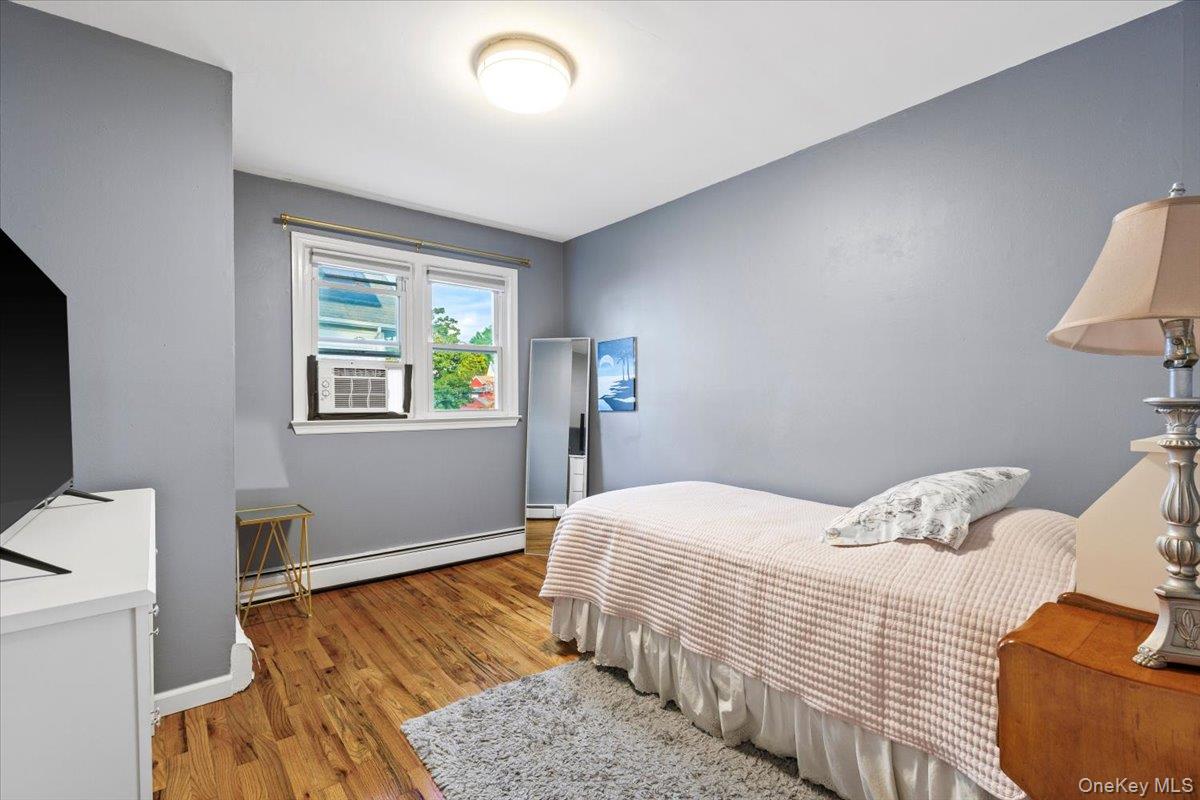 #19 photo, 105 Hart Avenue, Yonkers , NY 10704