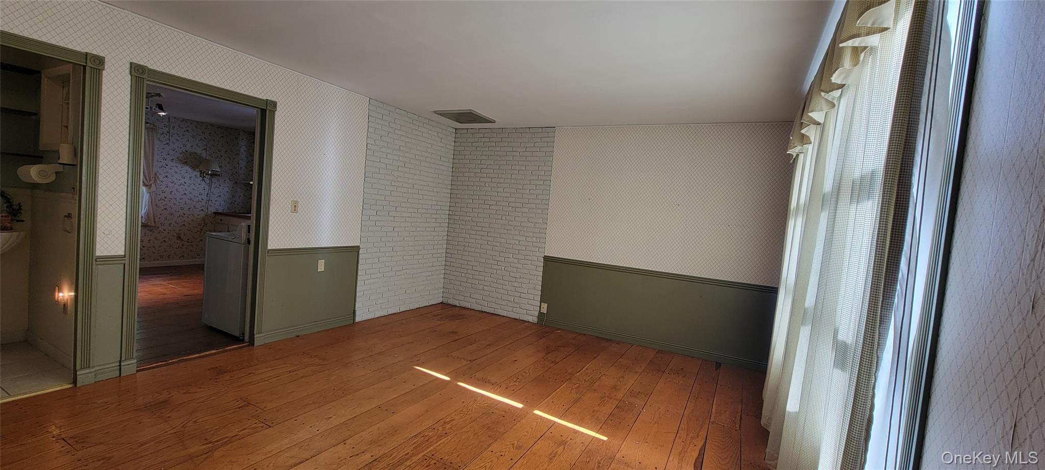 #18 photo, 22 Washington Avenue, Highland , NY 12528