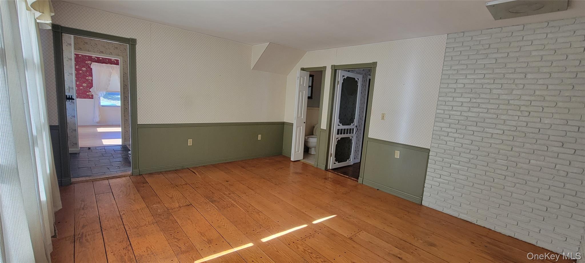 #19 photo, 22 Washington Avenue, Highland , NY 12528