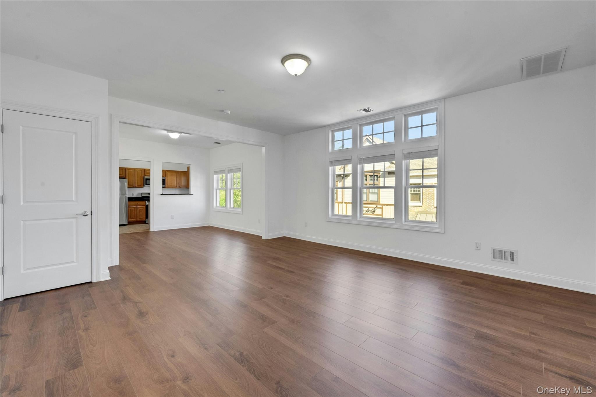 #2 photo, 400 Main Street, Armonk , NY 10504