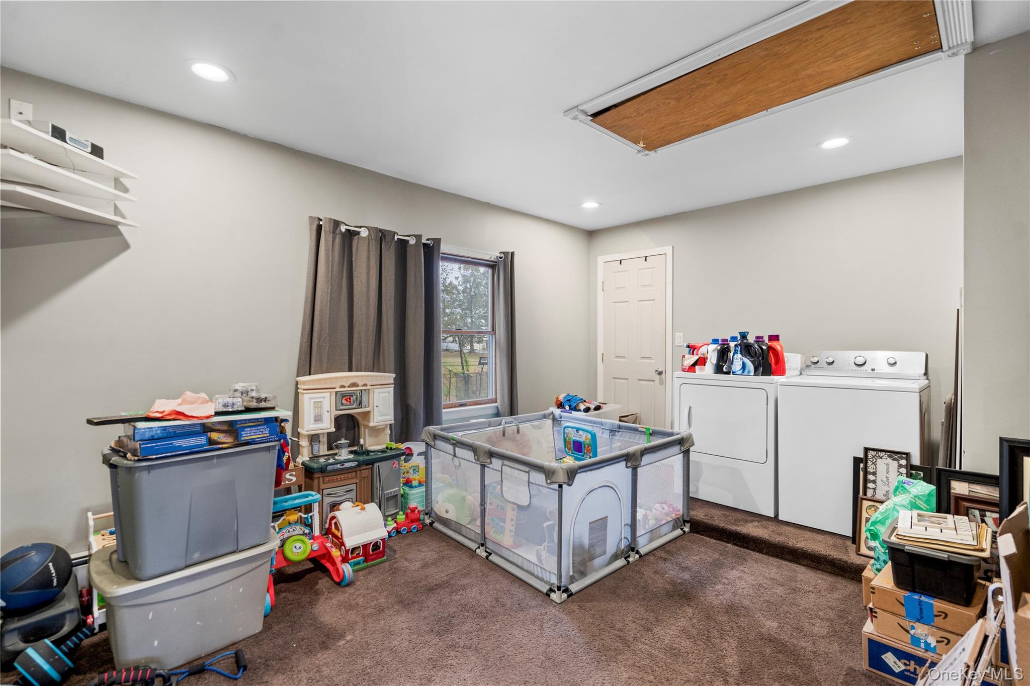 #19 photo, 45 Lowland Road, ナッソー郡 Levittown , NY 11756