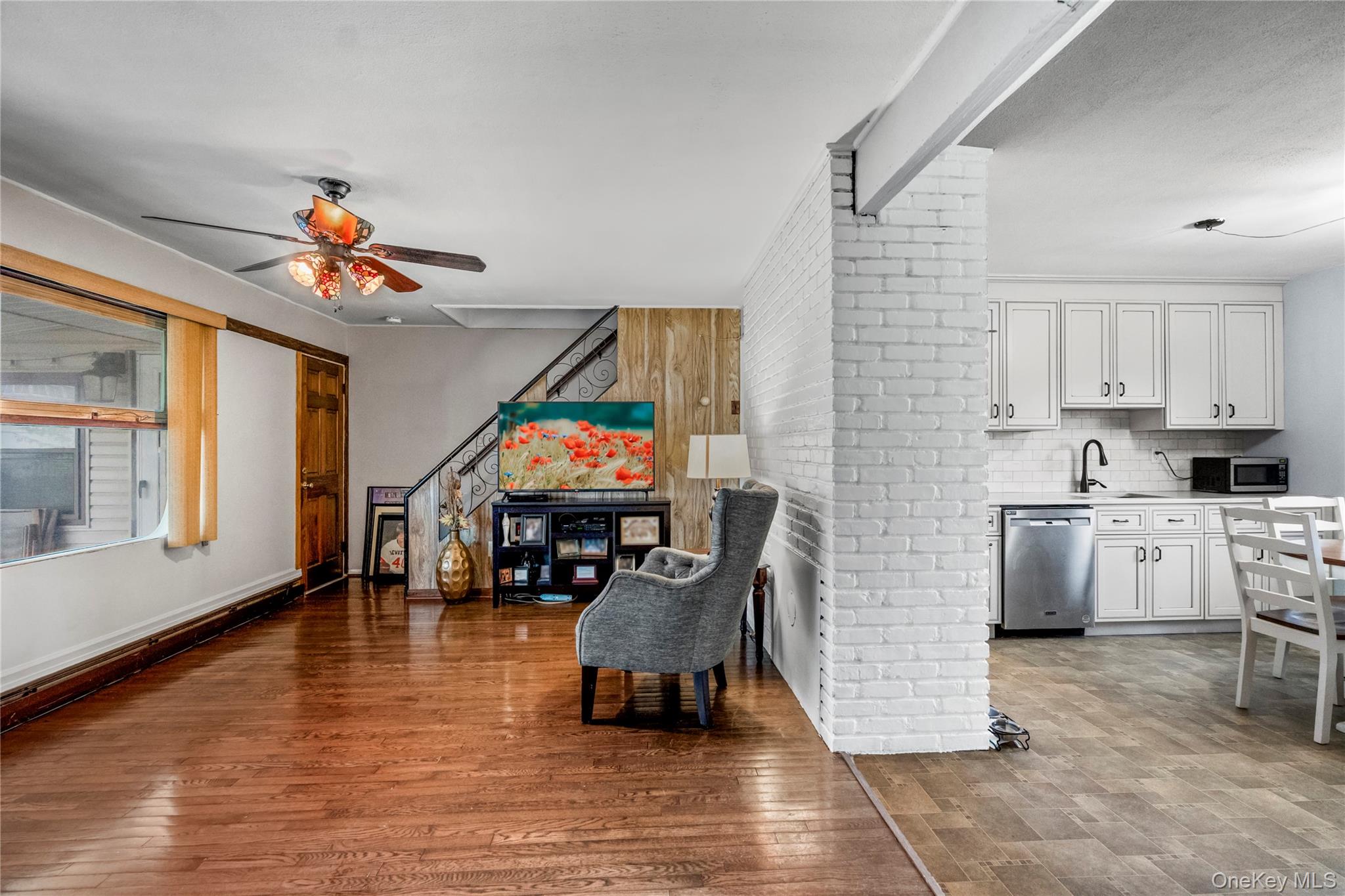 #6 photo, 45 Lowland Road, ナッソー郡 Levittown , NY 11756