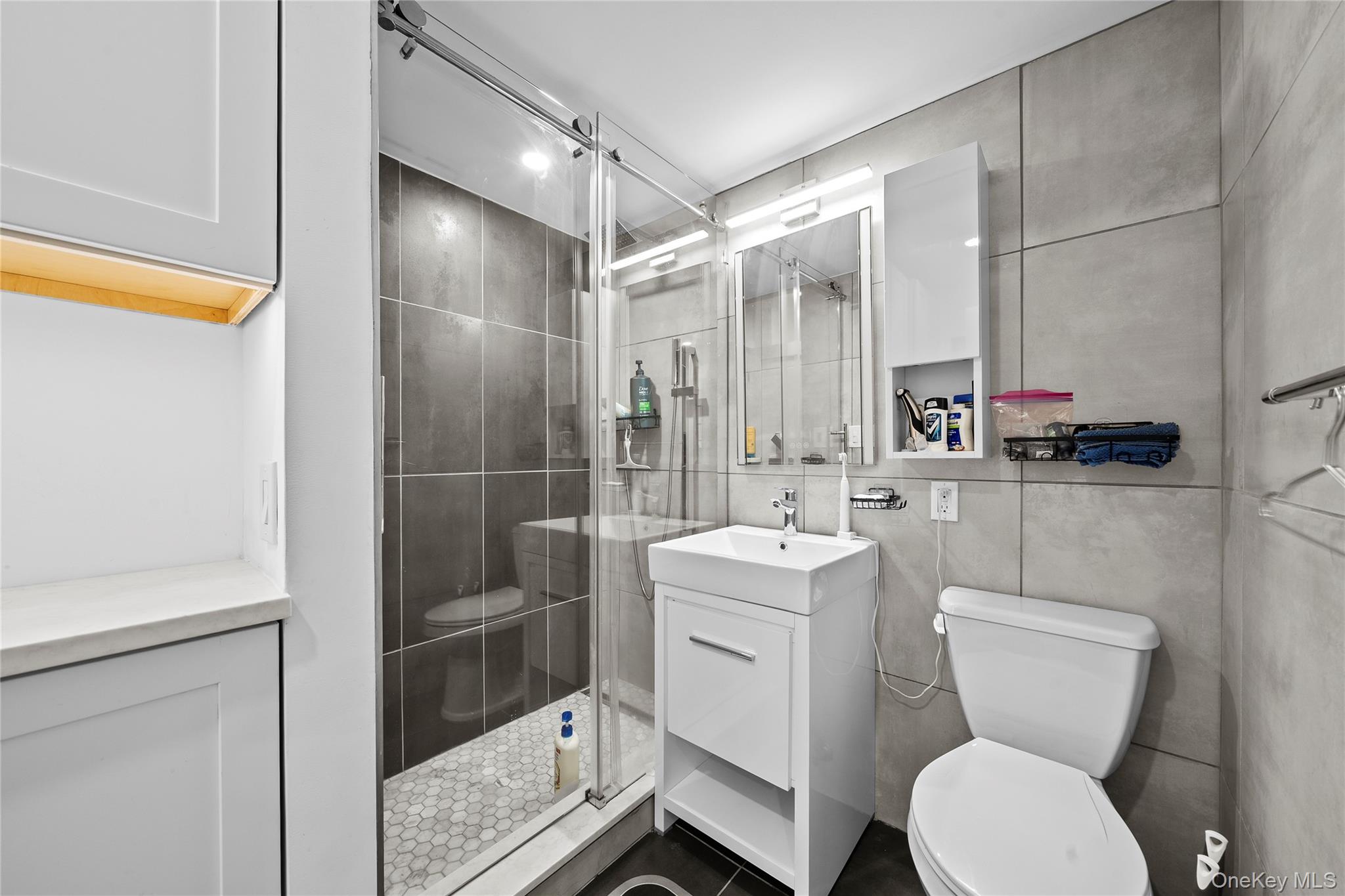 #11 photo, 61-25 97th Street, クイーンズ区 Rego Park , NY 11374