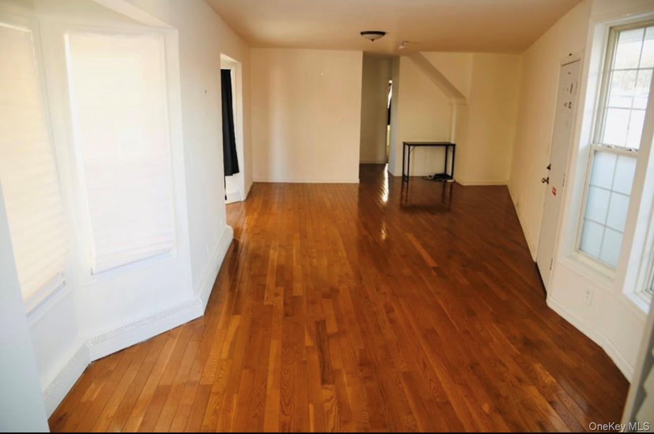 #3 photo, 13716 81st Street, クイーンズ区 Howard Beach , NY 11414