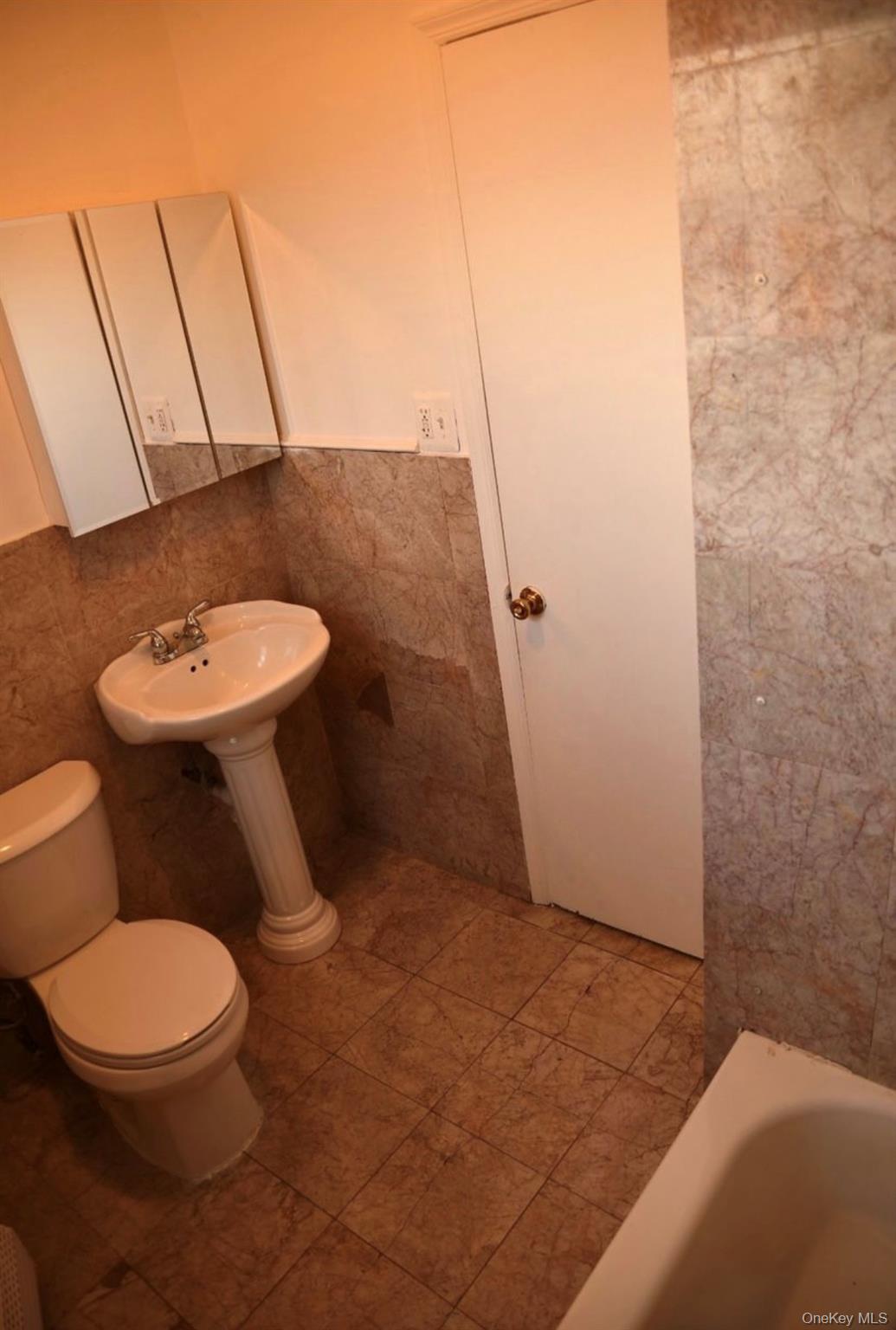 #7 photo, 13716 81st Street, クイーンズ区 Howard Beach , NY 11414