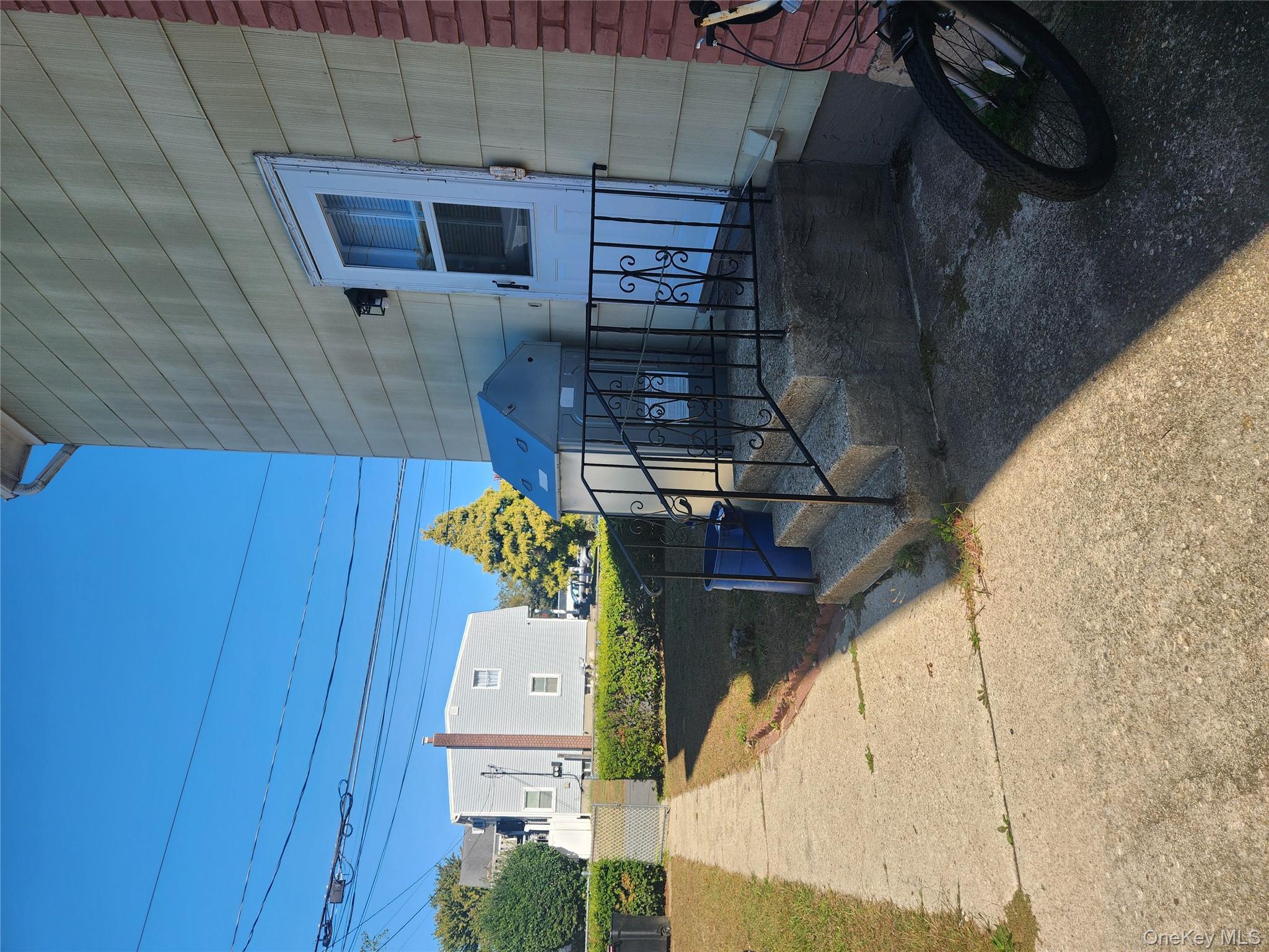 #19 photo, 47 15th Avenue, サフォーク郡 West Babylon , NY 11704