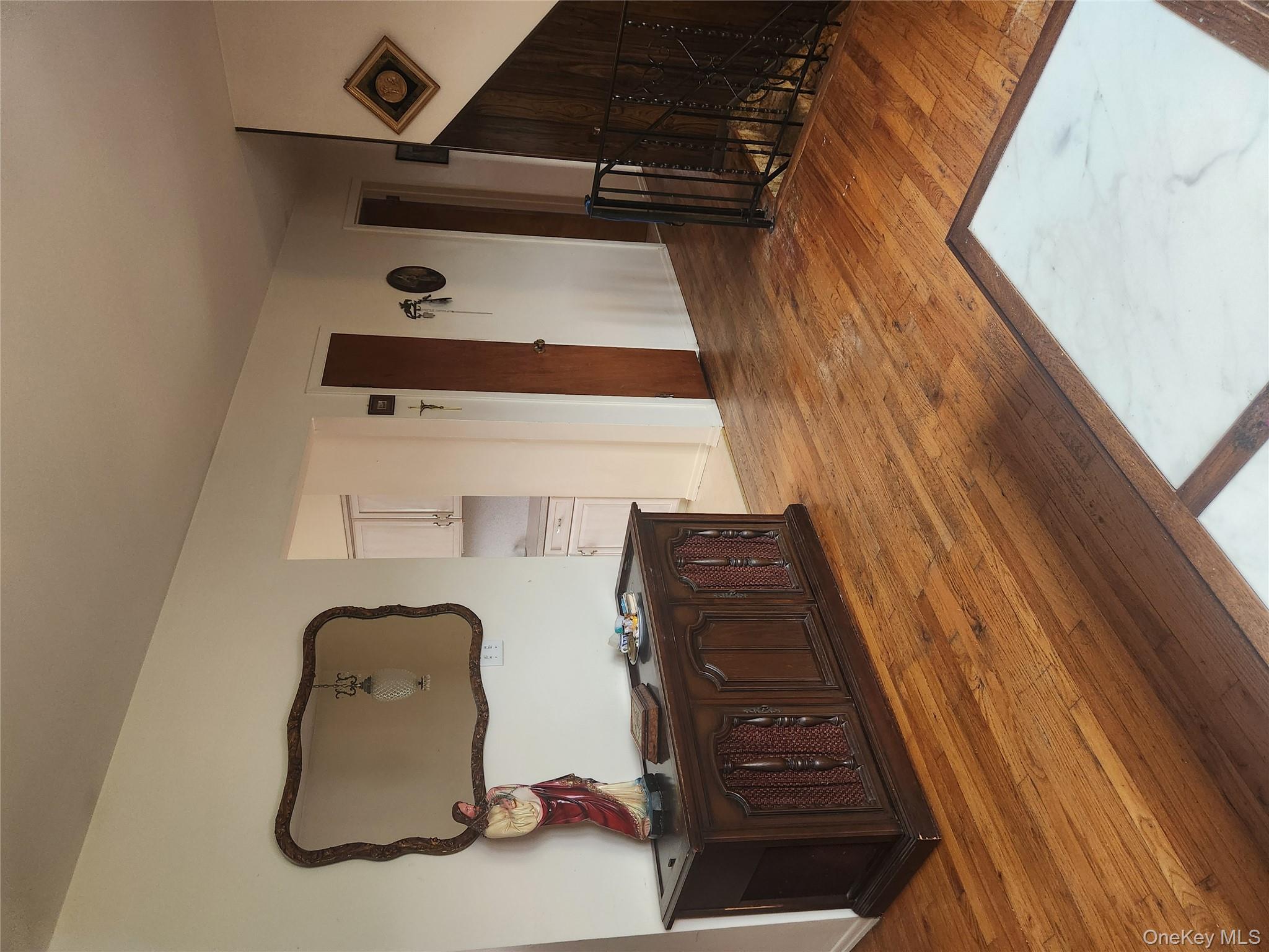 #7 photo, 47 15th Avenue, サフォーク郡 West Babylon , NY 11704