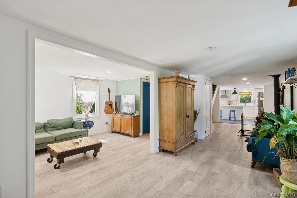 #16 photo, 1 Leo Street, サフォーク郡 Patchogue , NY 11772