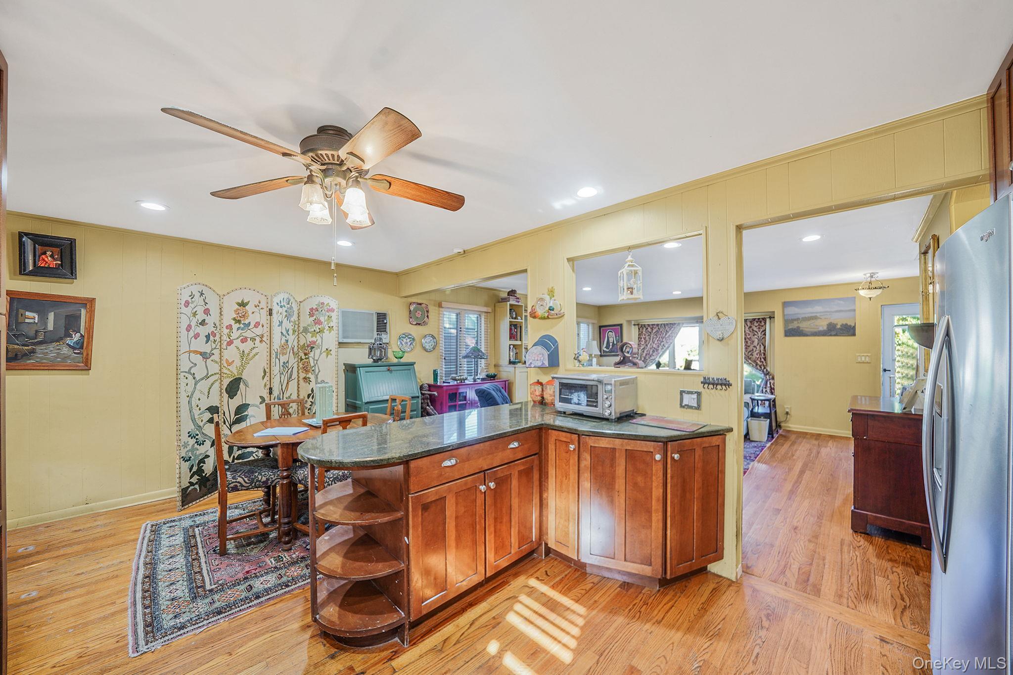 #14 photo, 43 Shortridge Drive, ナッソー郡 Mineola , NY 11501