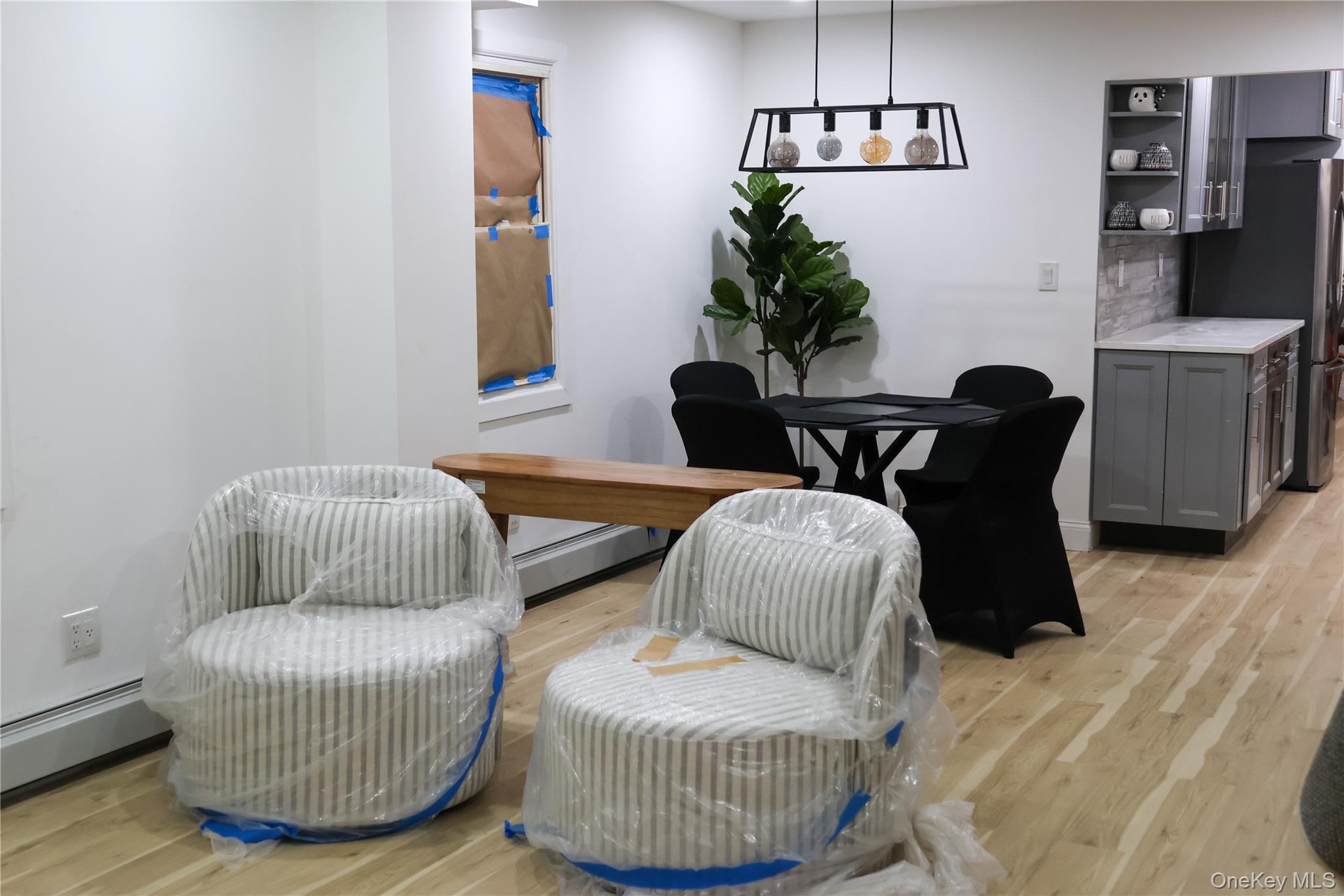 #6 photo, 136-18 221st Street, Laurelton , NY 11413