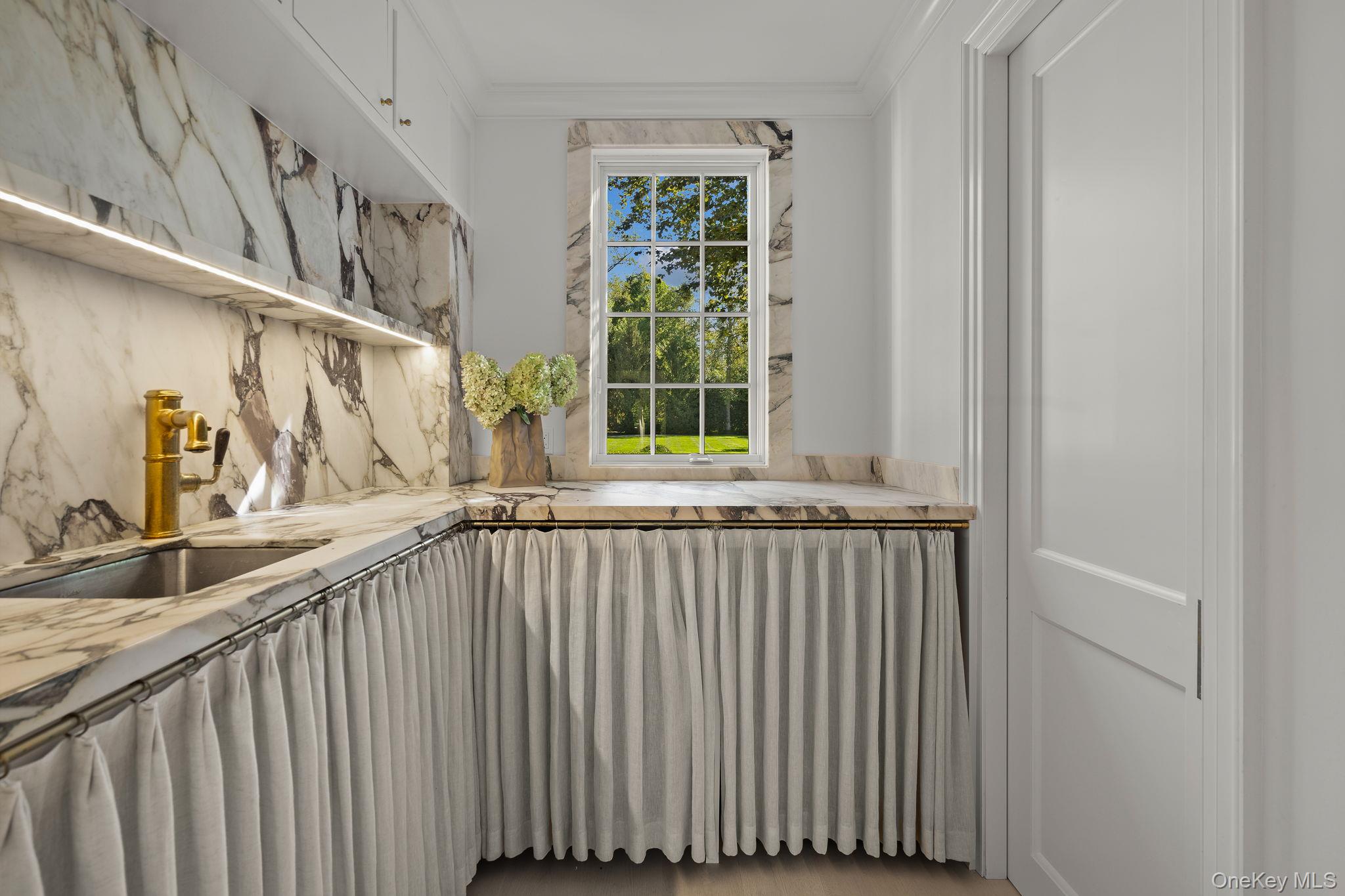 #16 photo, 48 Lloyd Lane, サフォーク郡 Lloyd Neck , NY 11743