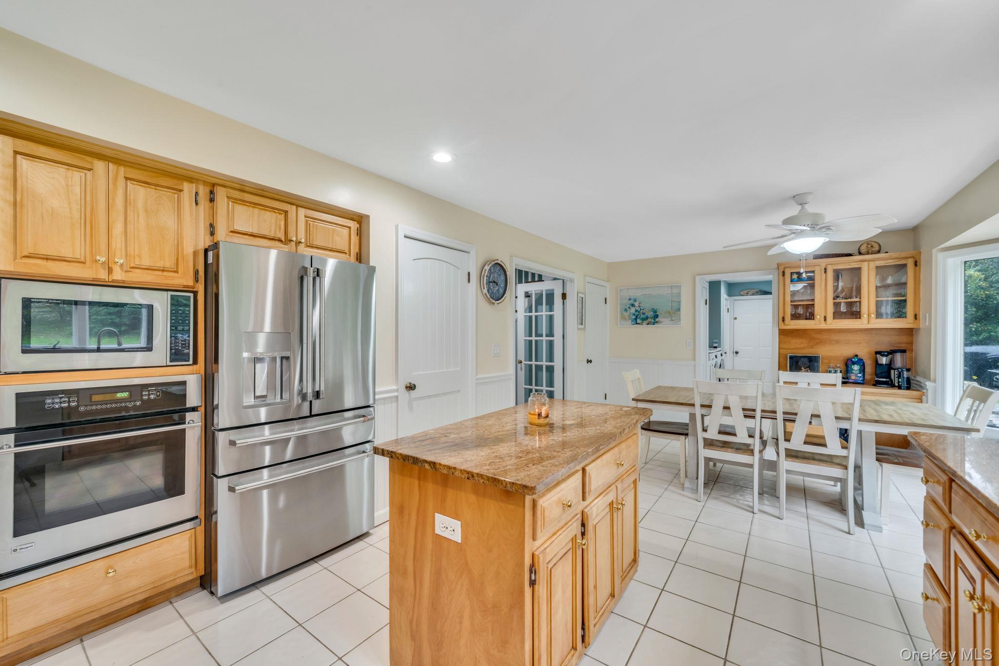 #12 photo, 27 Tower Hill Road, サフォーク郡 Shoreham , NY 11786