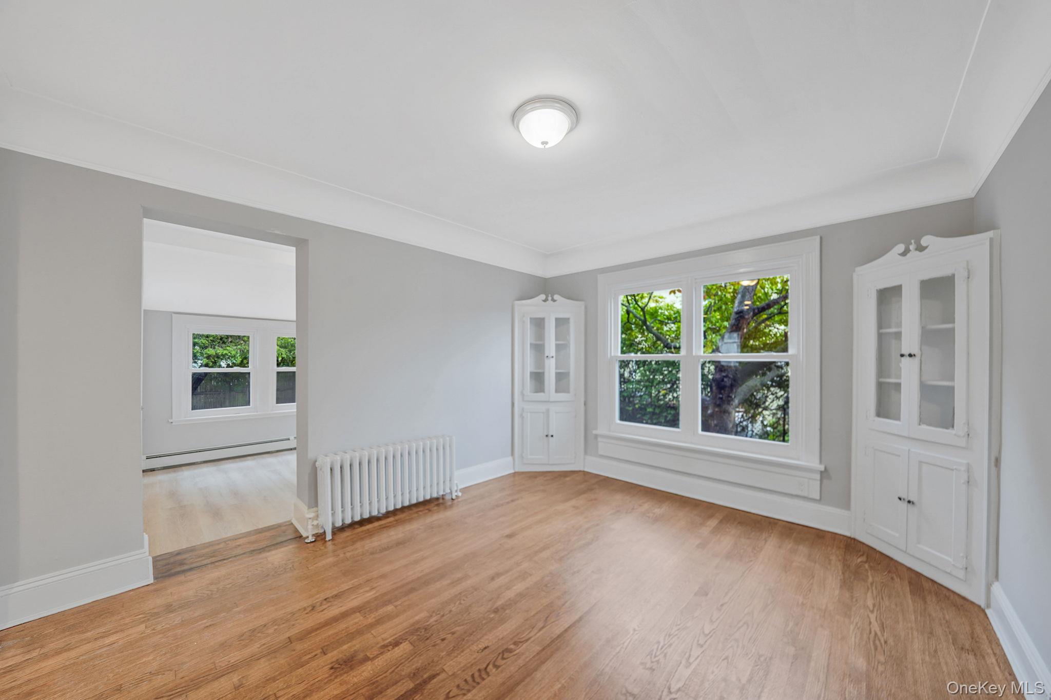 #10 photo, 132 Duncan Road, ナッソー郡 Hempstead , NY 11550