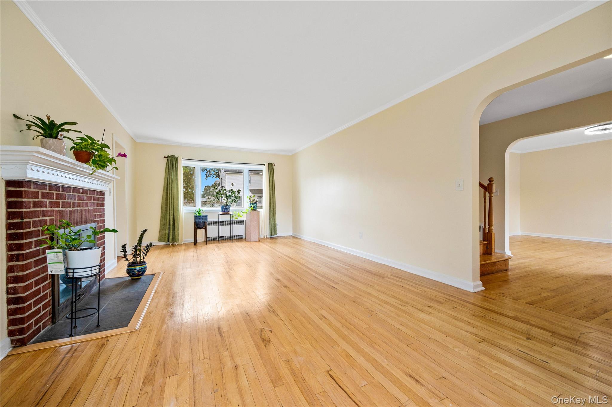 #4 photo, 28 Elizabeth Avenue, ナッソー郡 Hempstead , NY 11550