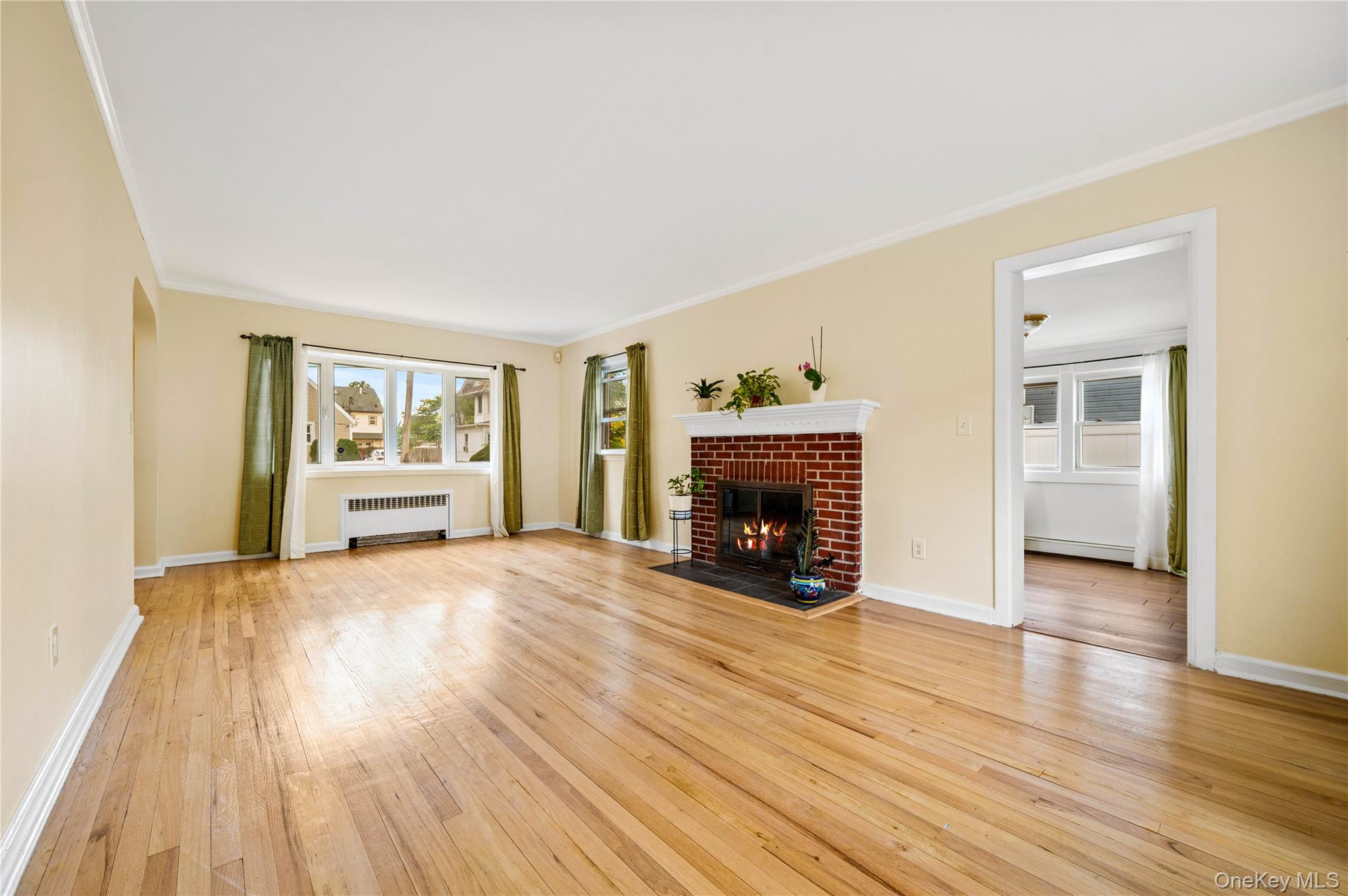 #5 photo, 28 Elizabeth Avenue, ナッソー郡 Hempstead , NY 11550