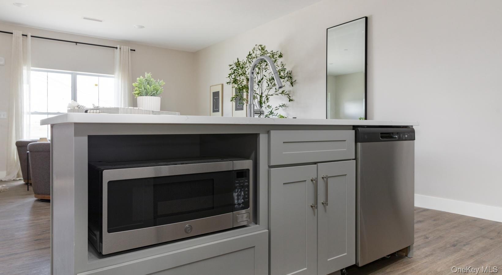 #11 photo, 9 Hudson West Drive, Marlboro , NY 12542