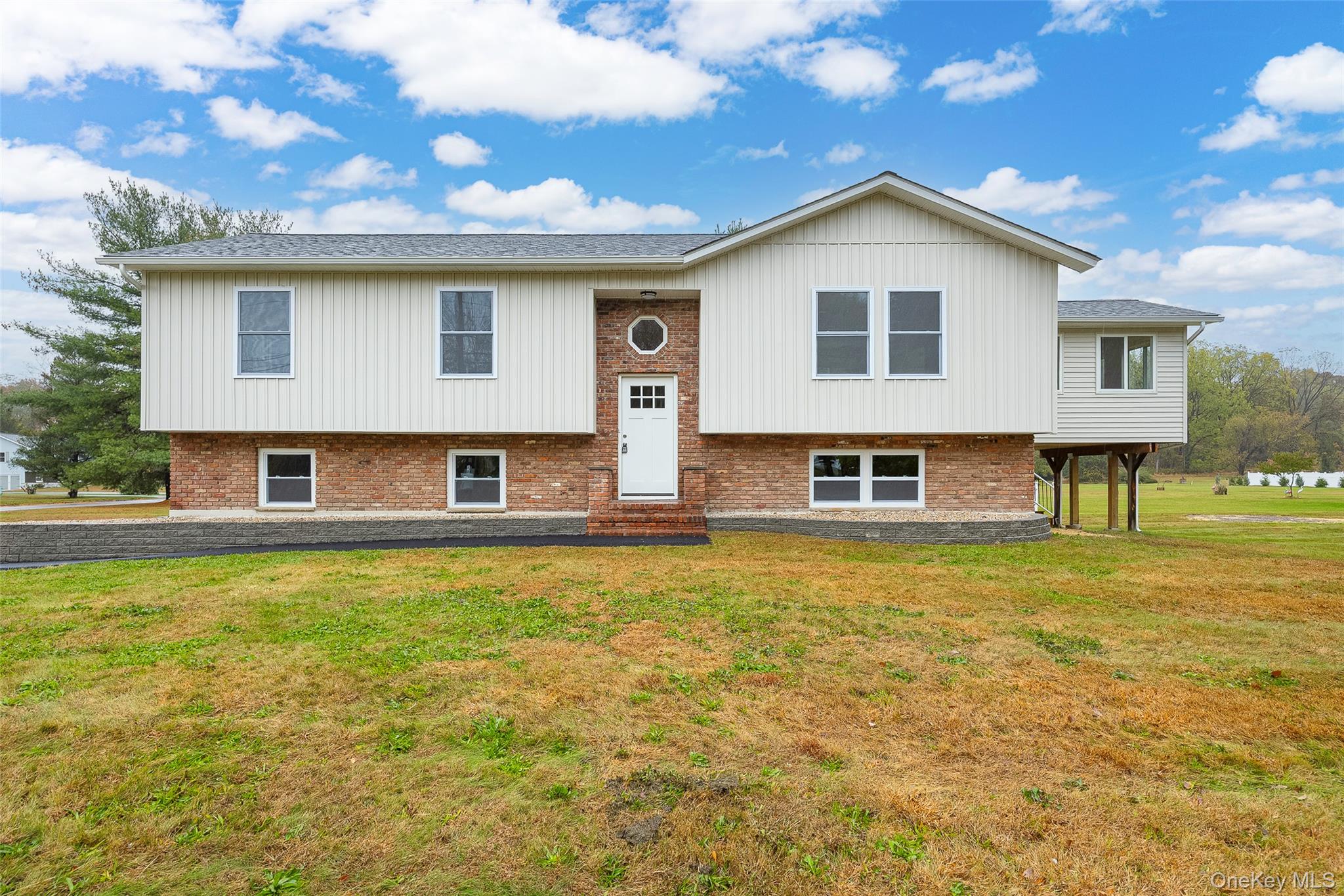 #1 photo, 121 Brandy Lane, Wappingers Falls , NY 12590