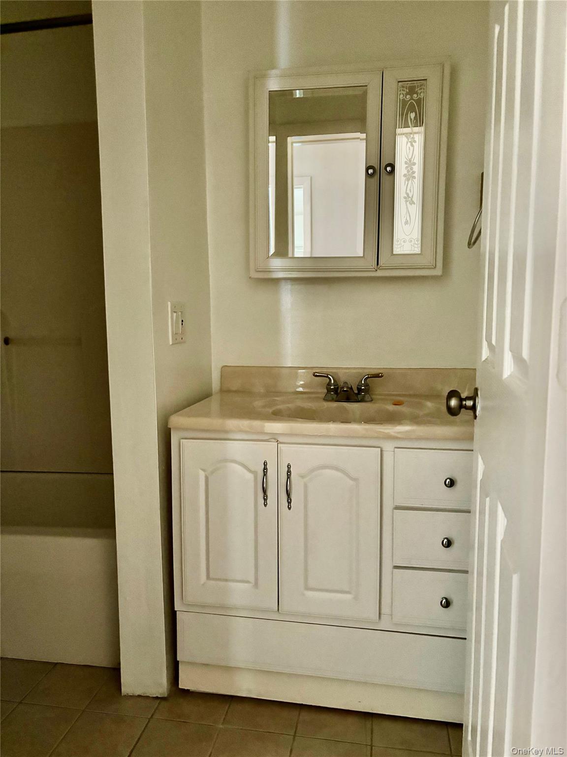 #17 photo, 469 Hurd Road, Swan Lake , NY 12720