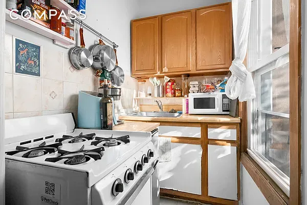 #3 photo, Brooklyn, Gowanus , NY 11215