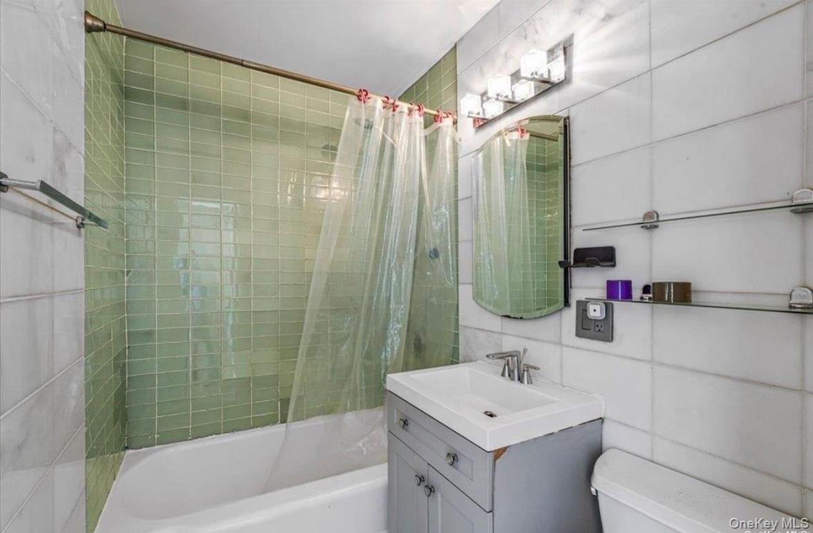 #6 photo, 6395 Austin Street, クイーンズ区 Rego Park , NY 11374