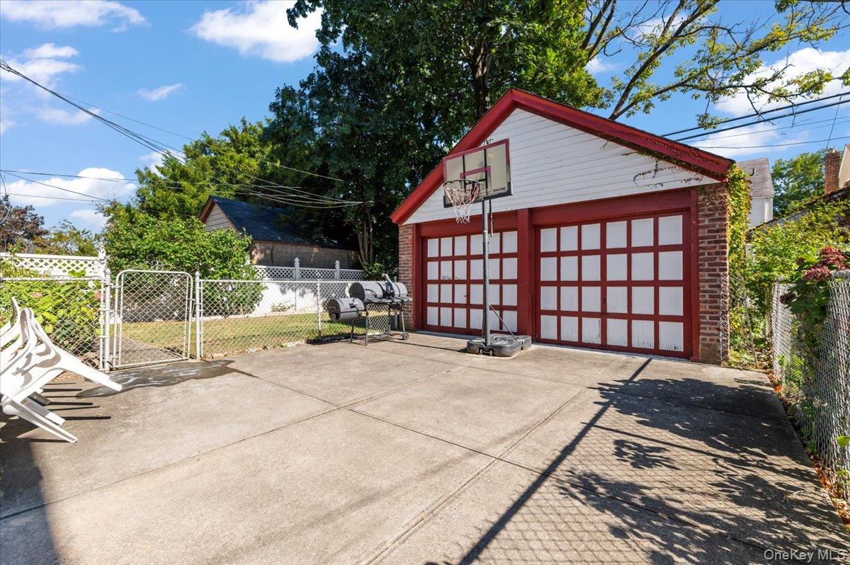 #20 photo, 11615 220th Street, 皇后区 Cambria Heights , NY 11411