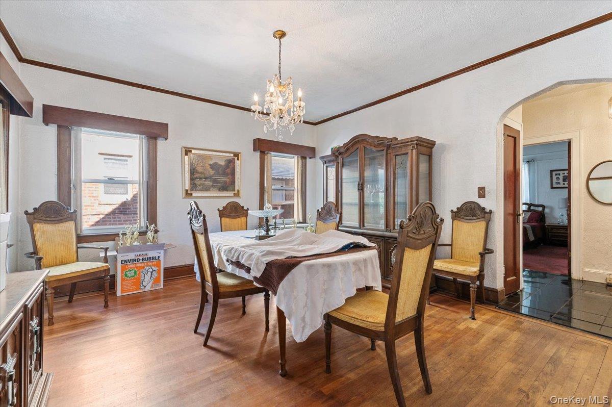 #6 photo, 11615 220th Street, 皇后区 Cambria Heights , NY 11411