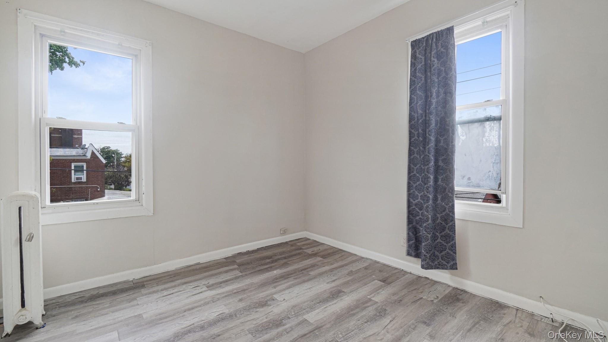 #18 photo, 9302 202nd Street, クイーンズ区 Hollis , NY 11423