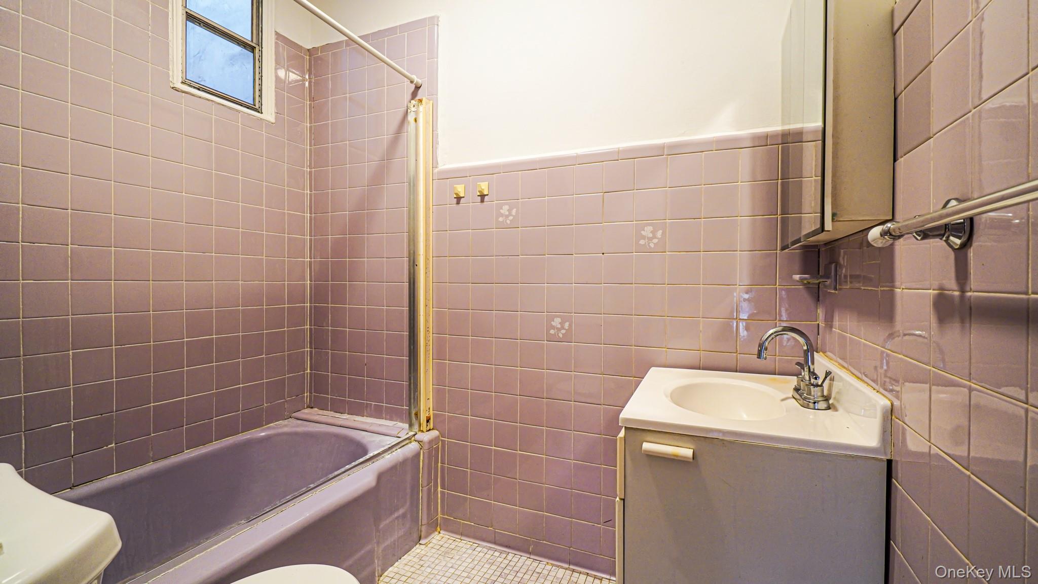 #19 photo, 9302 202nd Street, クイーンズ区 Hollis , NY 11423