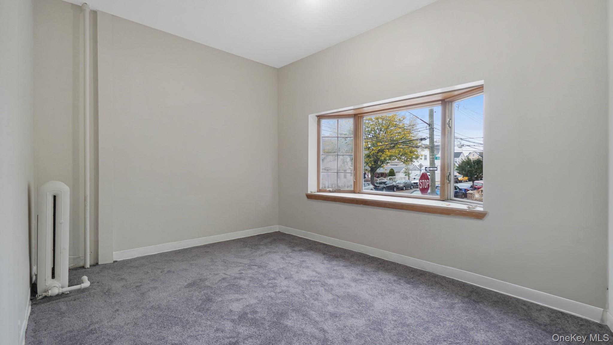 #4 photo, 9302 202nd Street, クイーンズ区 Hollis , NY 11423