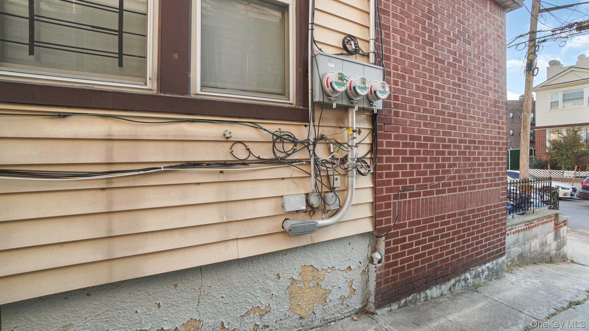 #18 photo, 93-45 202nd Street, Hollis , NY 11423