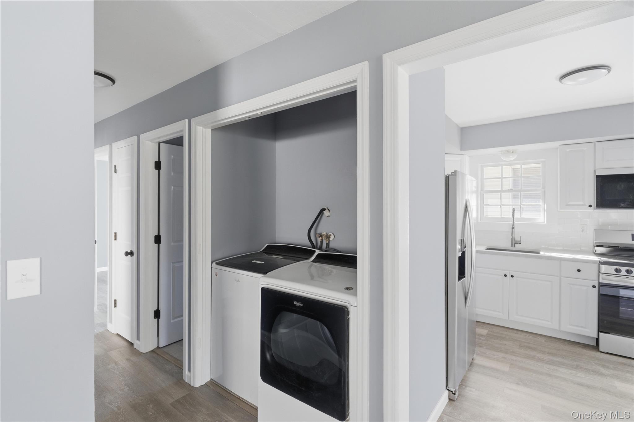 #12 photo, 180 Main Avenue, サフォーク郡 Mastic , NY 11950