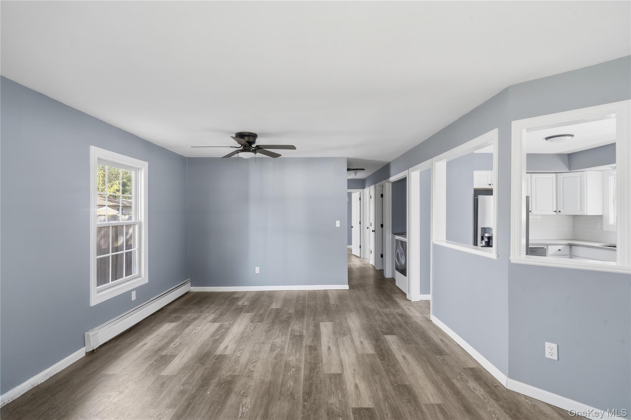 #4 photo, 180 Main Avenue, サフォーク郡 Mastic , NY 11950