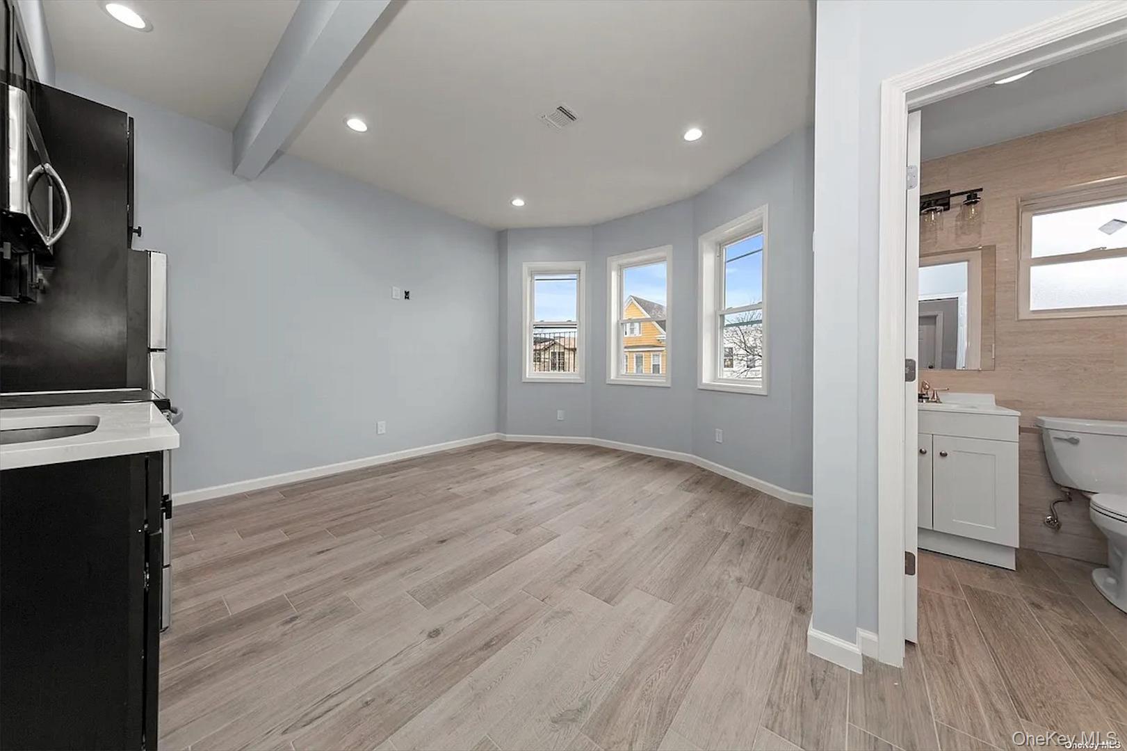 #2 photo, 32-17 105th Street, クイーンズ区 Flushing , NY 11369