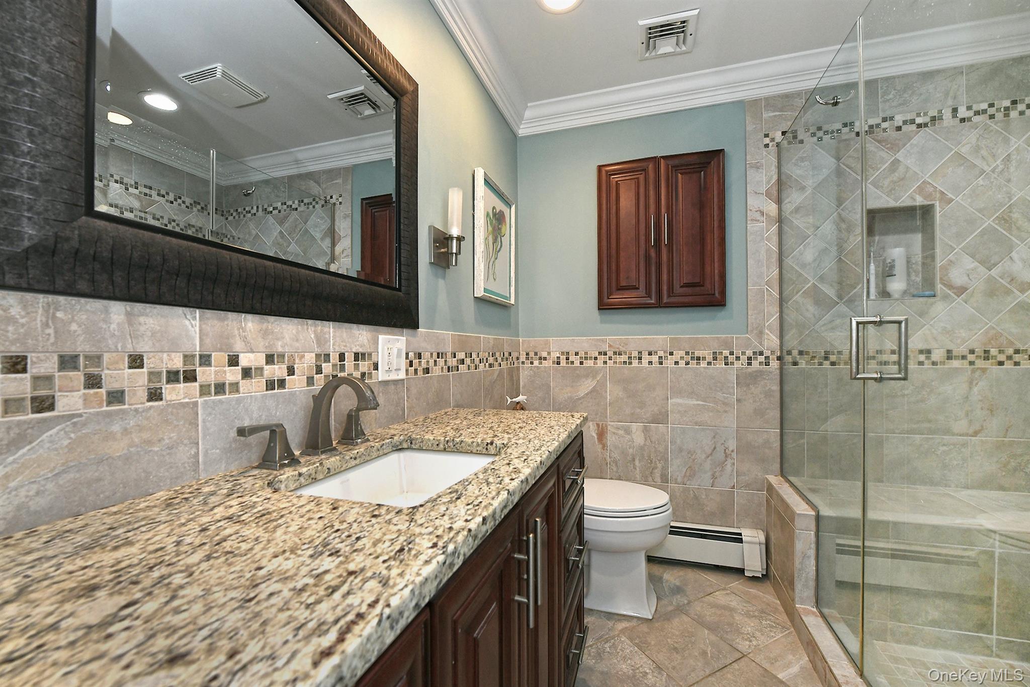 #14 photo, 2499 3rd Avenue, ナッソー郡 East Meadow , NY 11554