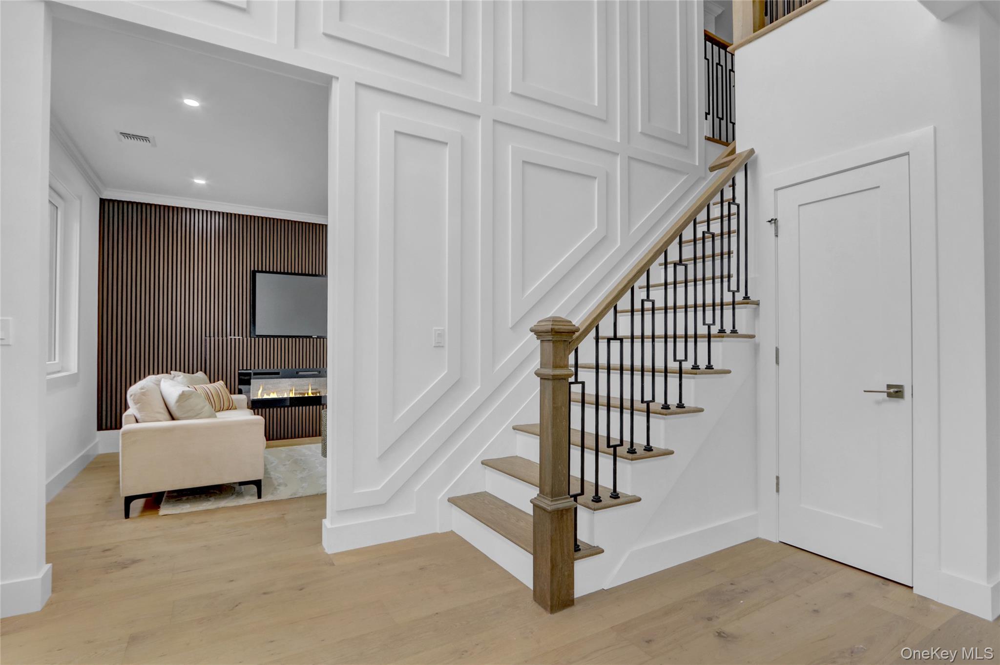 #11 photo, 126 Rim Lane, ナッソー郡 Hicksville , NY 11801