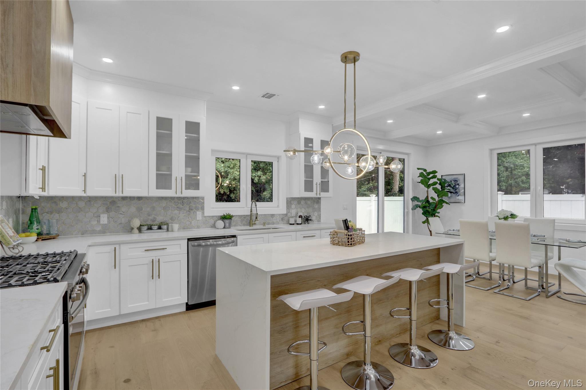 #9 photo, 126 Rim Lane, ナッソー郡 Hicksville , NY 11801