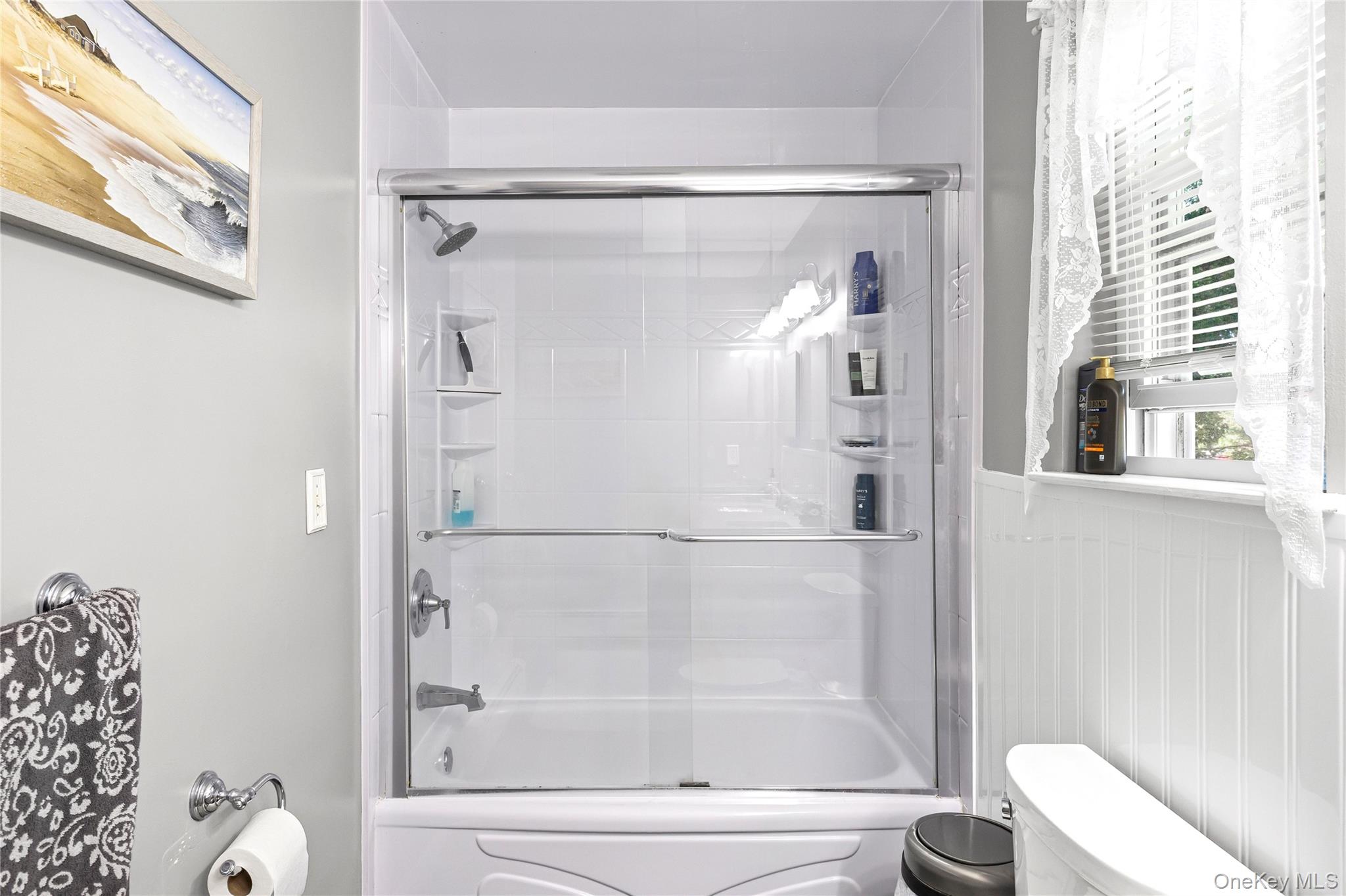 #17 photo, 29 Bedford Avenue, サフォーク郡 Mastic , NY 11950