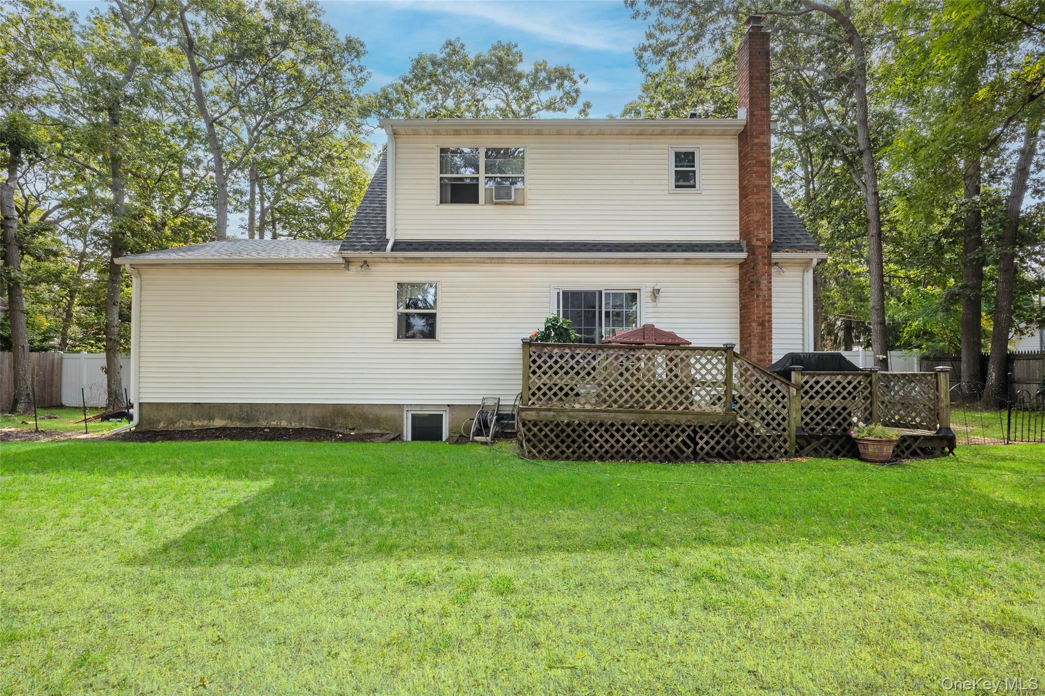 #18 photo, 29 Bedford Avenue, サフォーク郡 Mastic , NY 11950