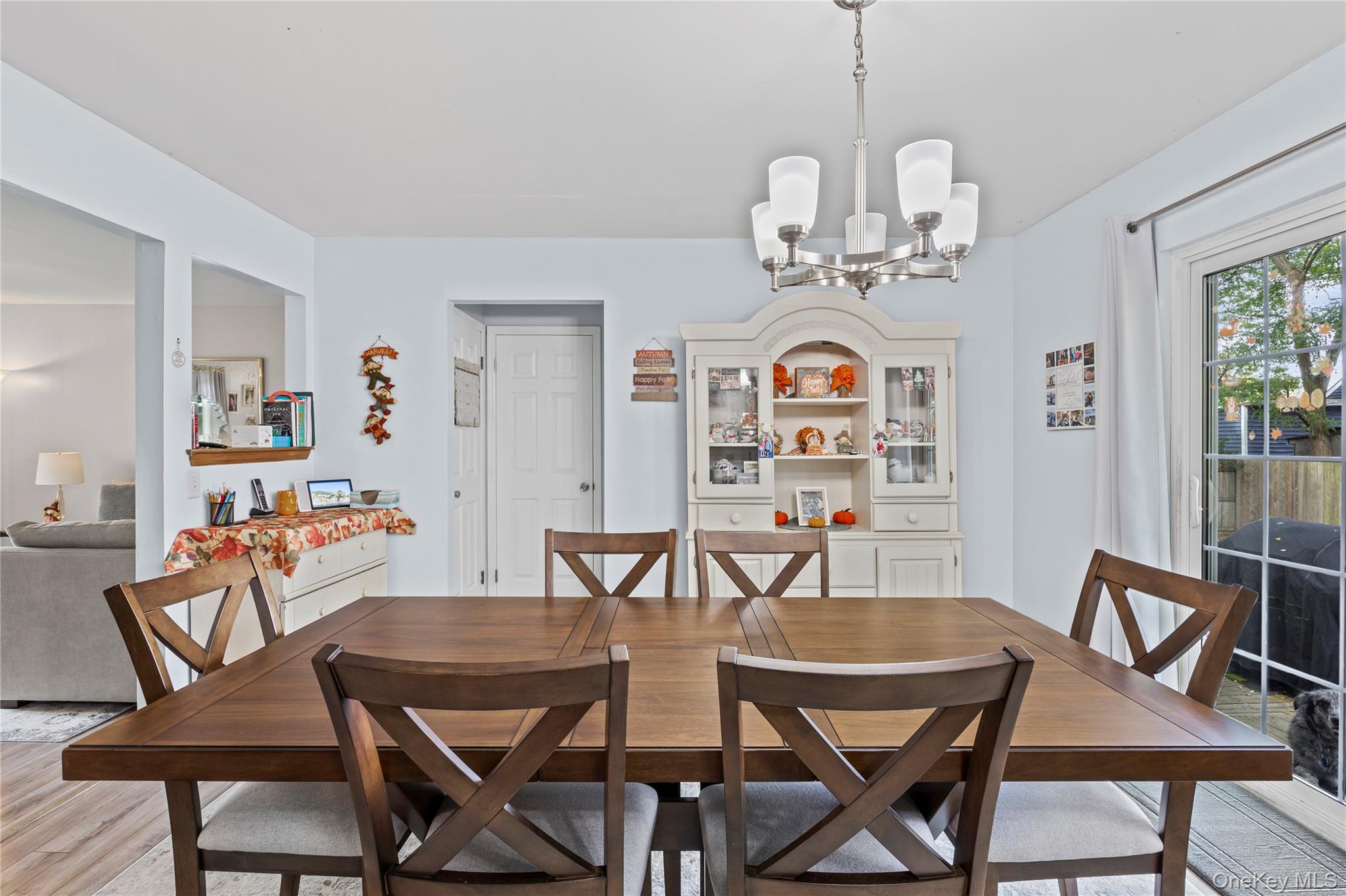 #6 photo, 29 Bedford Avenue, サフォーク郡 Mastic , NY 11950