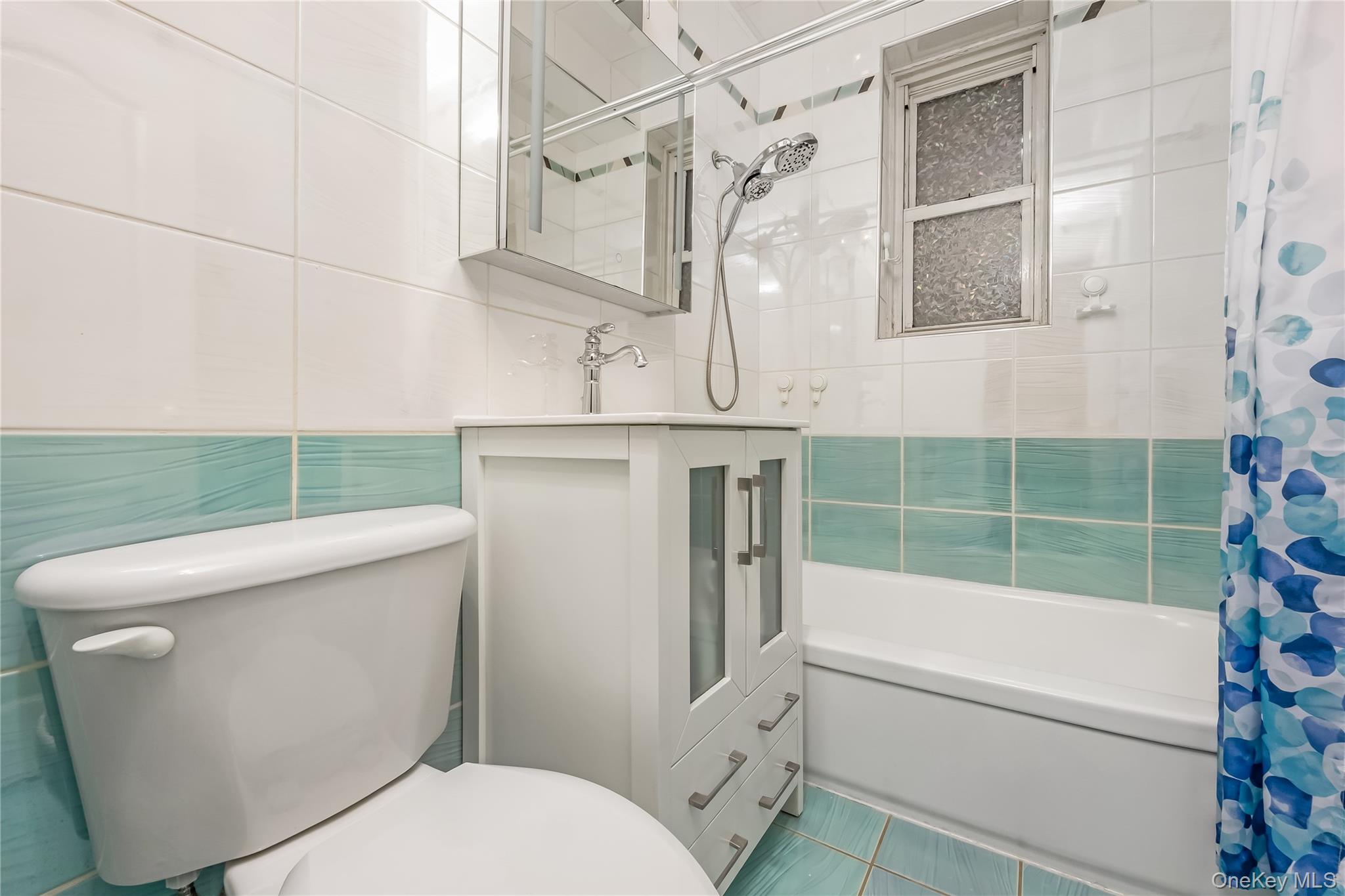 #12 photo, 26-25 Union Street, Flushing , NY 11354