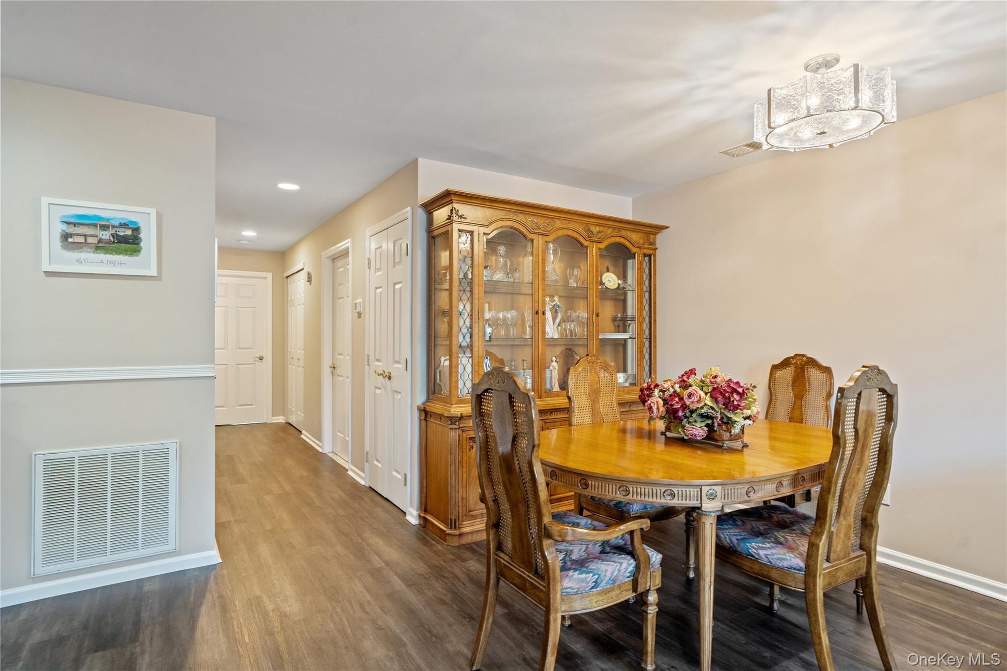 #10 photo, 95 Morley Circle, サフォーク郡 Melville , NY 11747