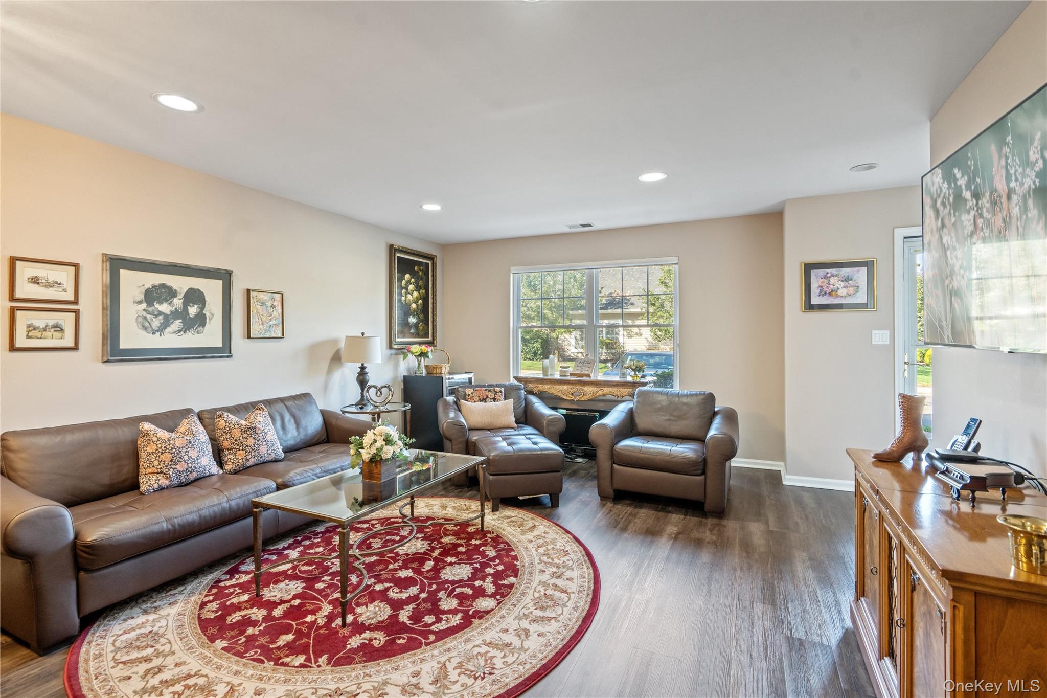 #8 photo, 95 Morley Circle, サフォーク郡 Melville , NY 11747