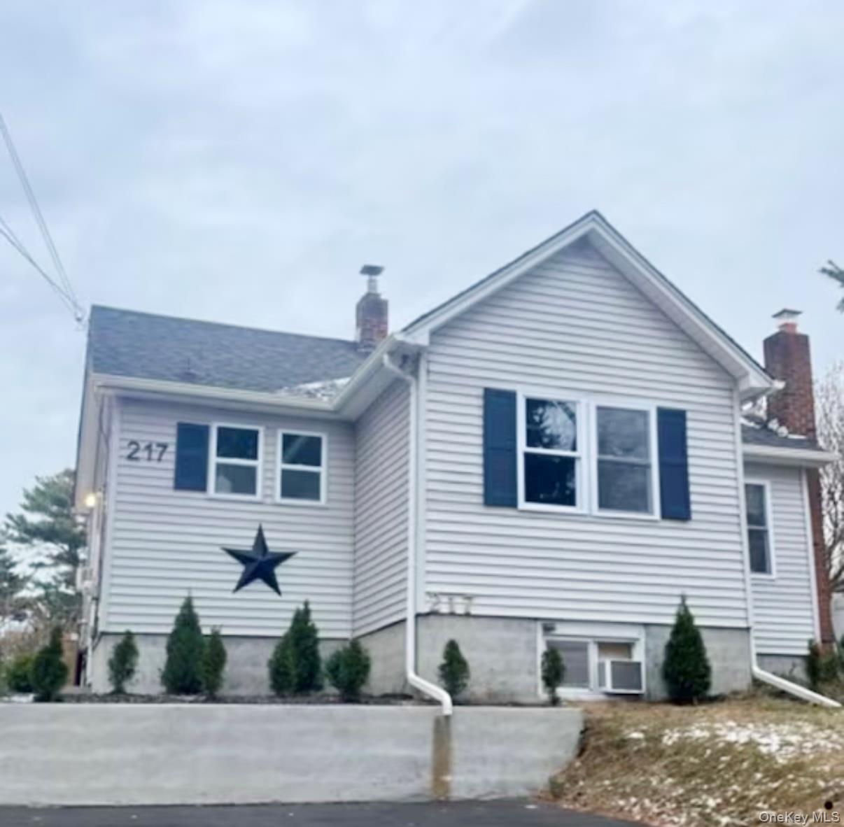 #1 photo, 217 Sound Beach Boulevard, サフォーク郡 Sound Beach , NY 11789