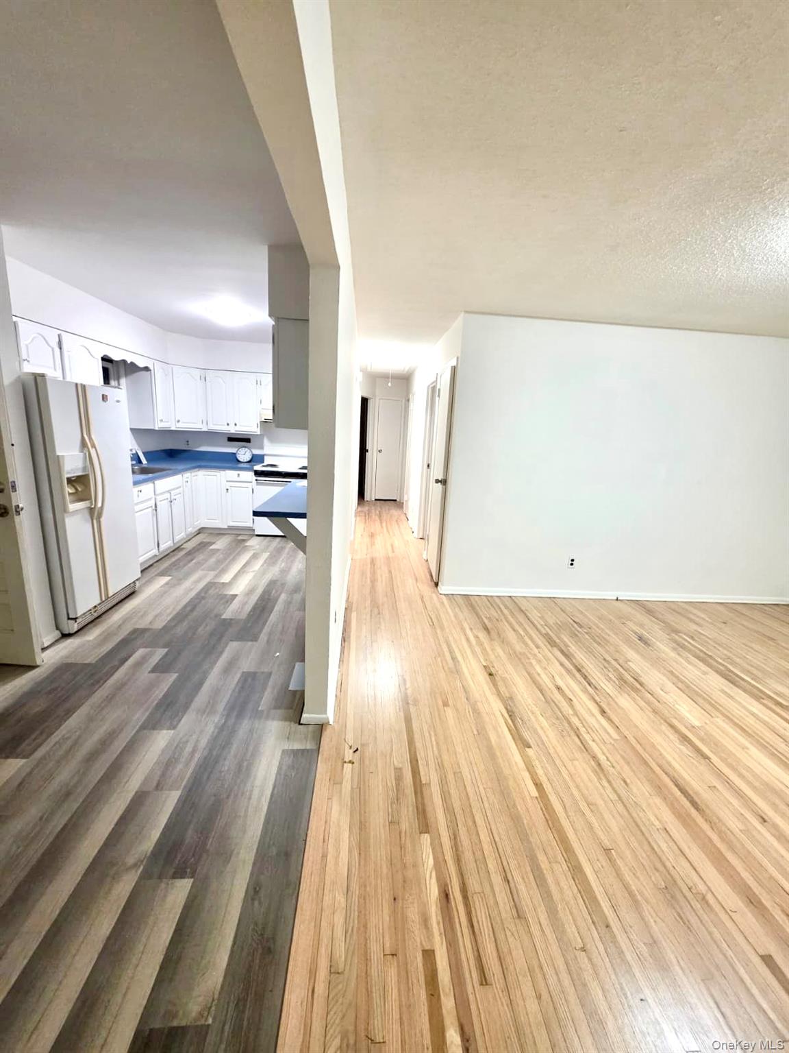 #1 photo, Brentwood, サフォーク郡 Brentwood , NY 11717