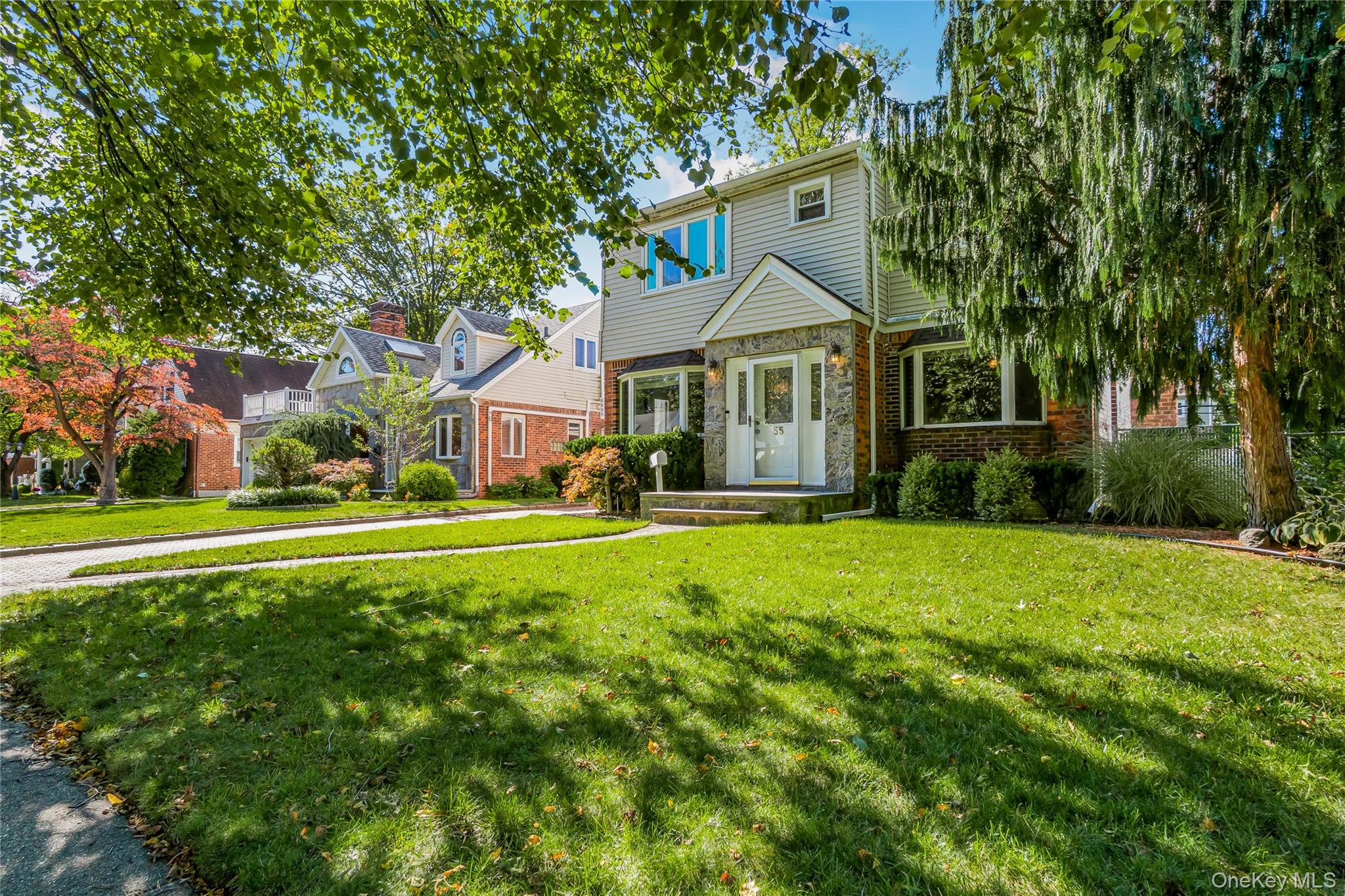 #2 photo, 55 Maple Drive, ナッソー郡 New Hyde Park , NY 11040